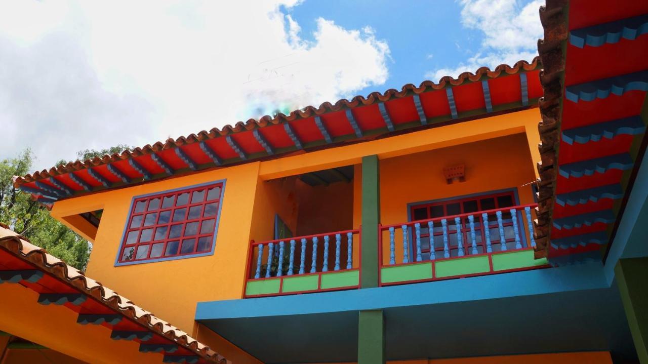 Casona 1865 Hotel Ráquira Buitenkant foto
